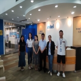 英特尔亲职教育讲座