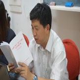 中心 召开“两学一做”集中学习与分享会